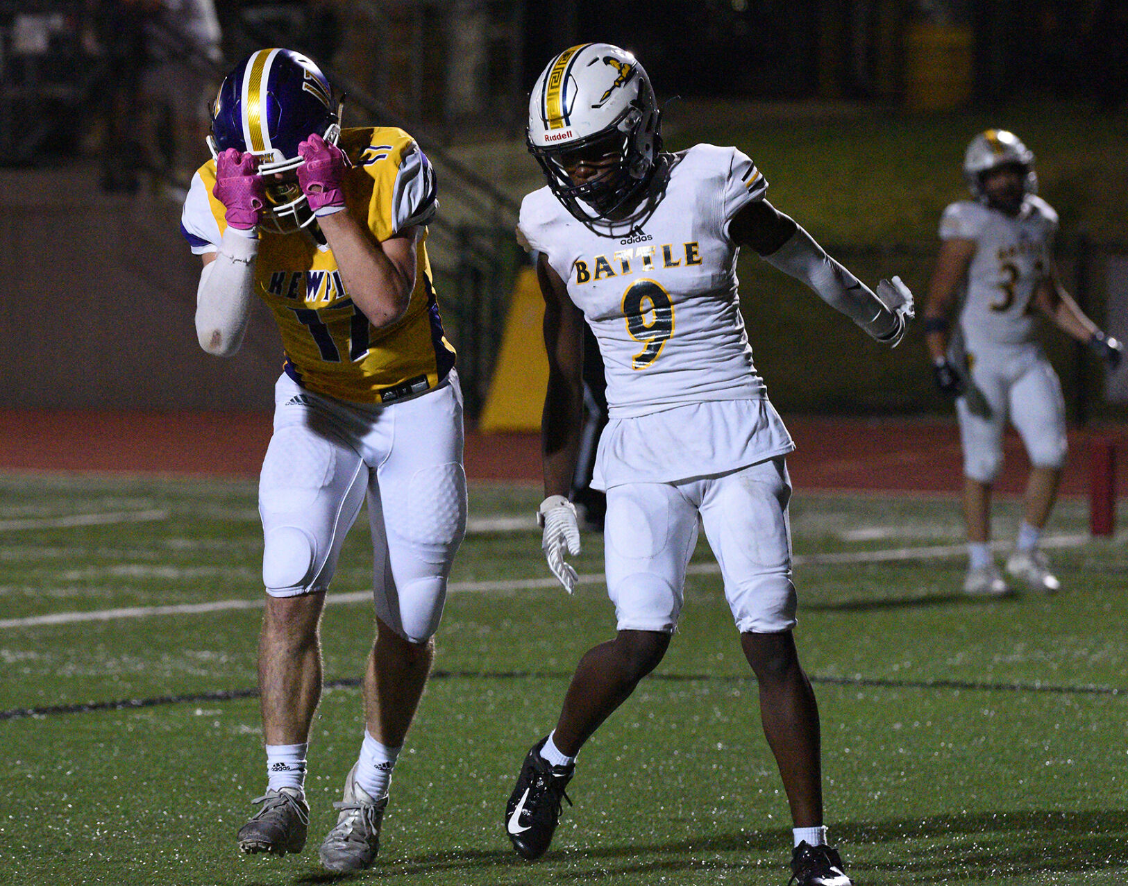 Jacob Trachsel reacts to dropping a pass